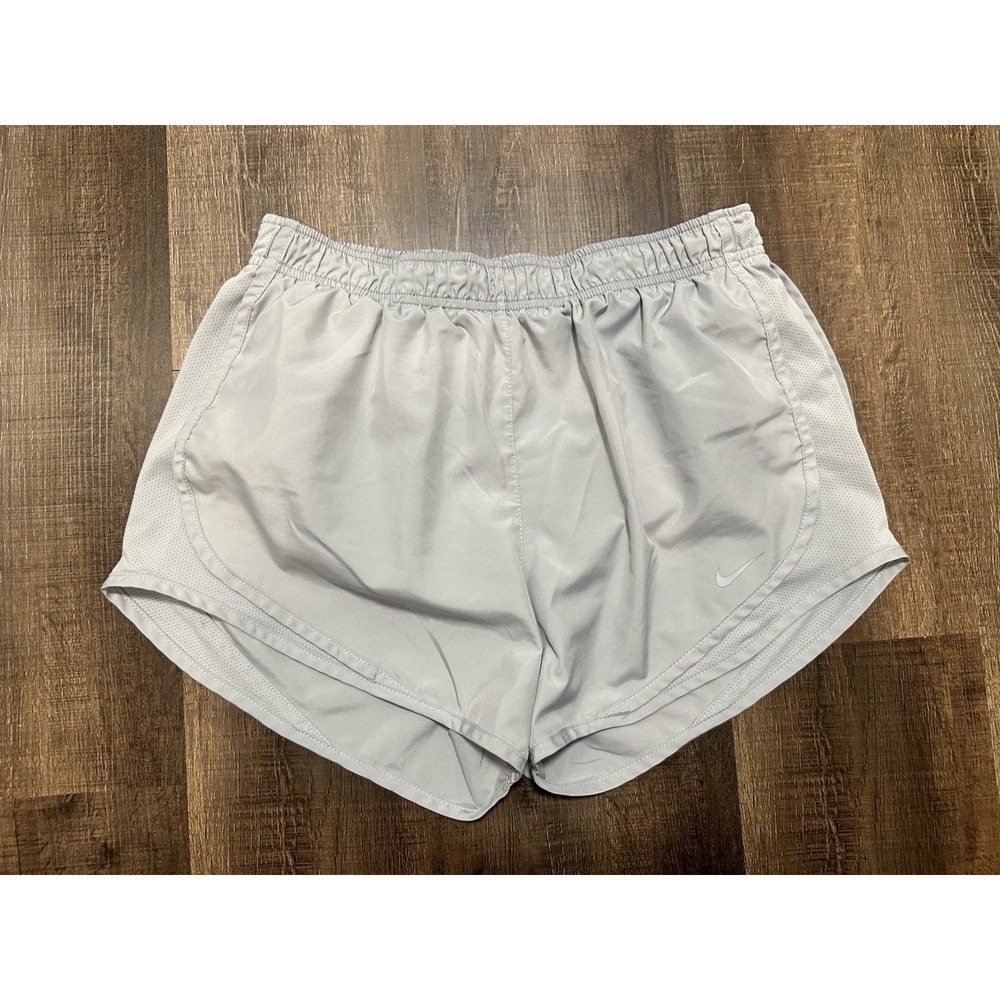 Nike Light Gray Women's Shorts Large